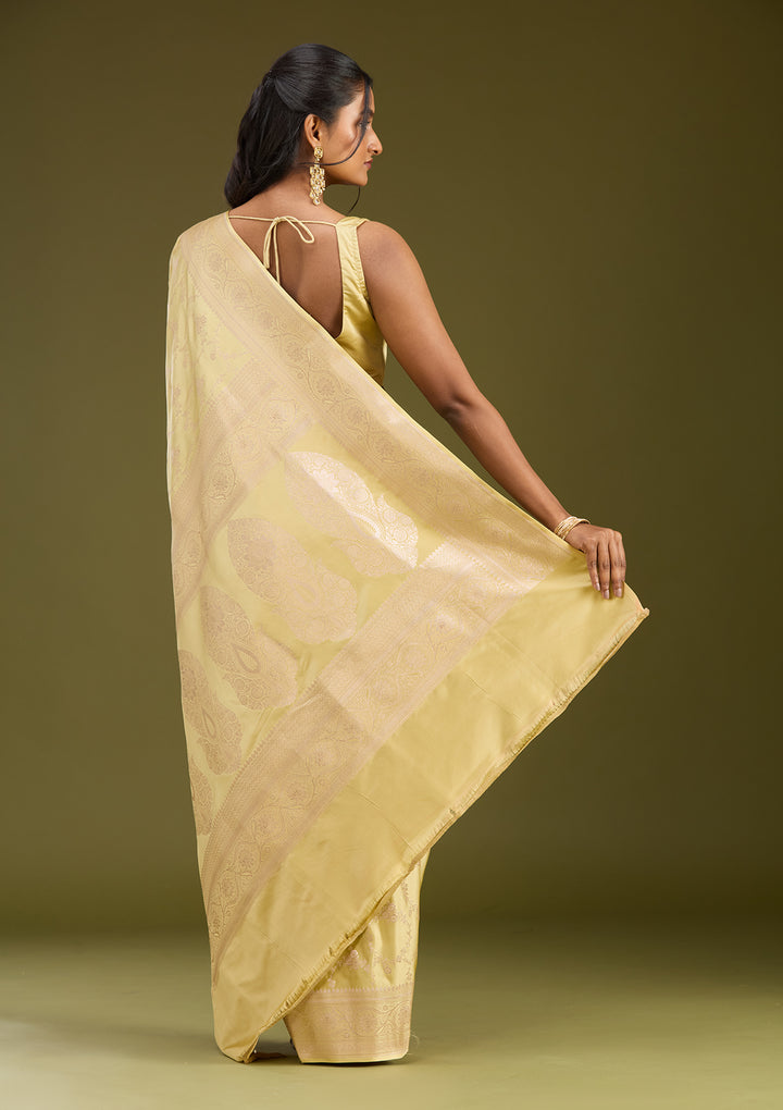 Pista Green Zariwork (Gold) Art Silk Saree