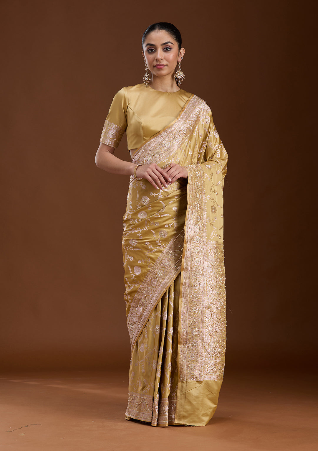 Mehendi Silk Jaal Gold Zardozi Saree With Matching Blouse Piece
