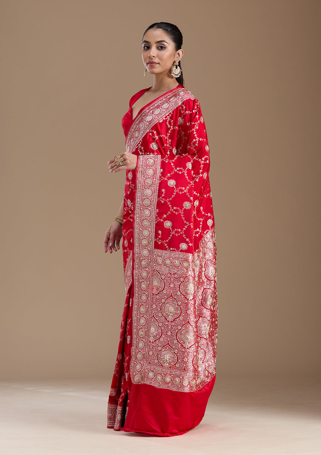 Red Silk Jaal Gold Zardozi Saree With Matching Blouse Piece