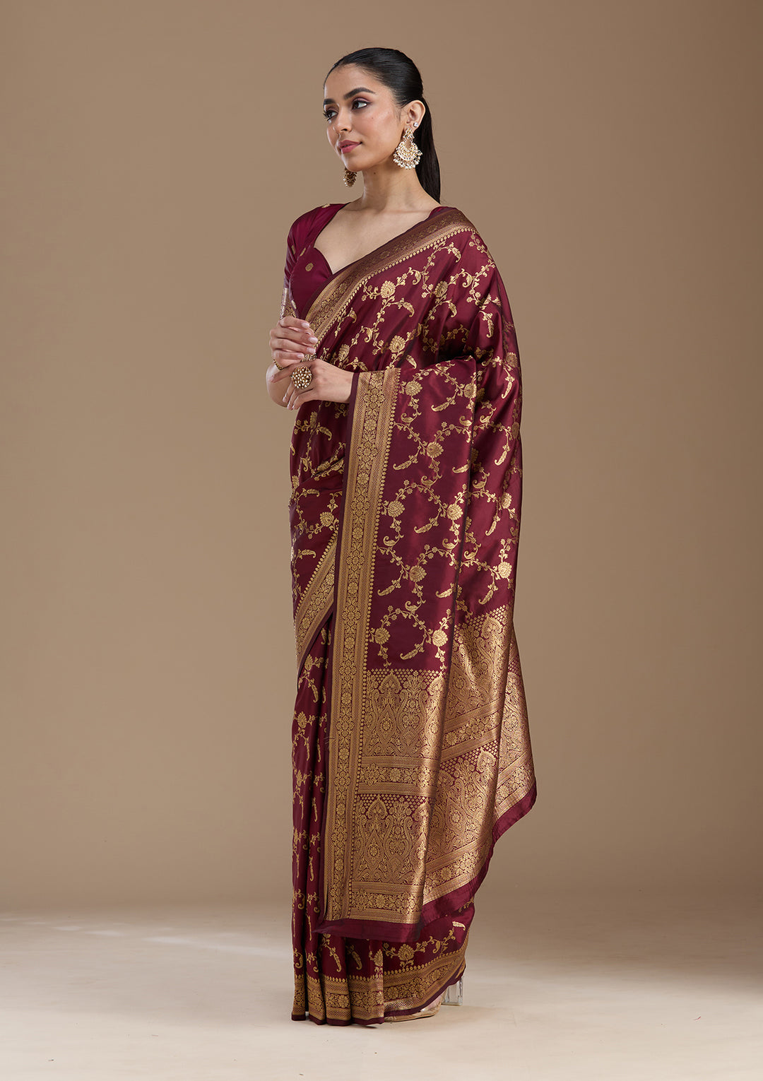 Maroon Silk Jaal Gold Zariwork Saree With Matching Blouse Piece