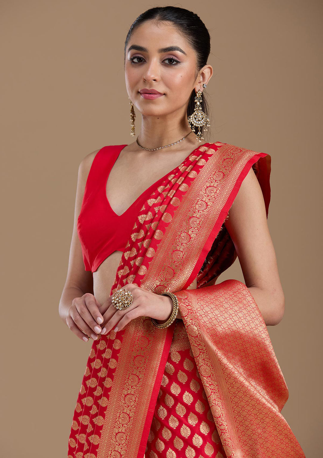 Red Silk Jaal Zariwork Saree With Matching Blouse Piece