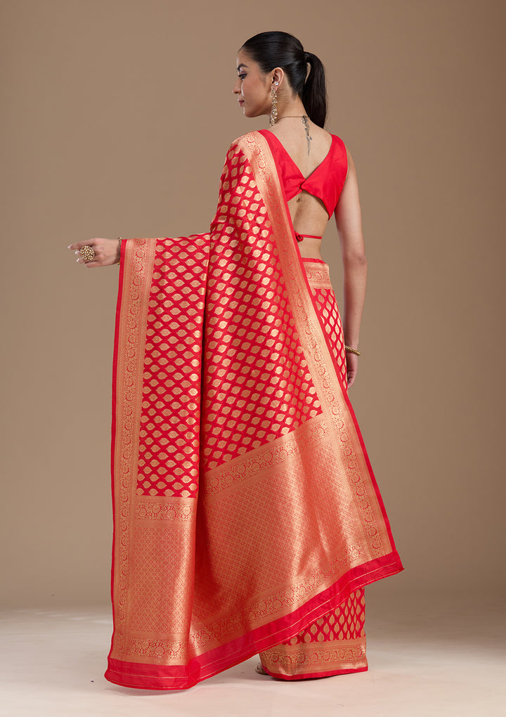 Red Silk Jaal Zariwork Saree With Matching Blouse Piece