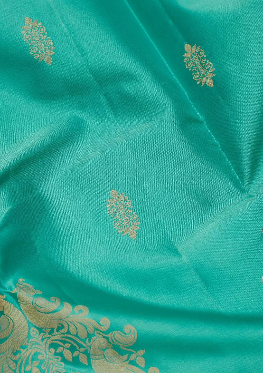 Sea Green Silk Buti Saree With Matching Blouse Piece