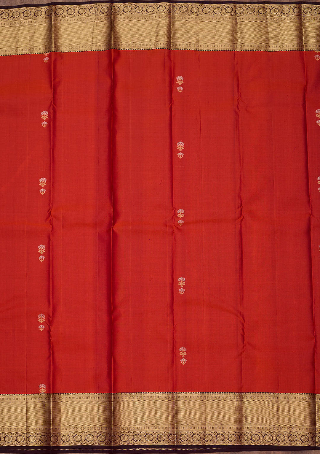 Red Silk Buti Gold Zariwork Saree With Matching Blouse Piece