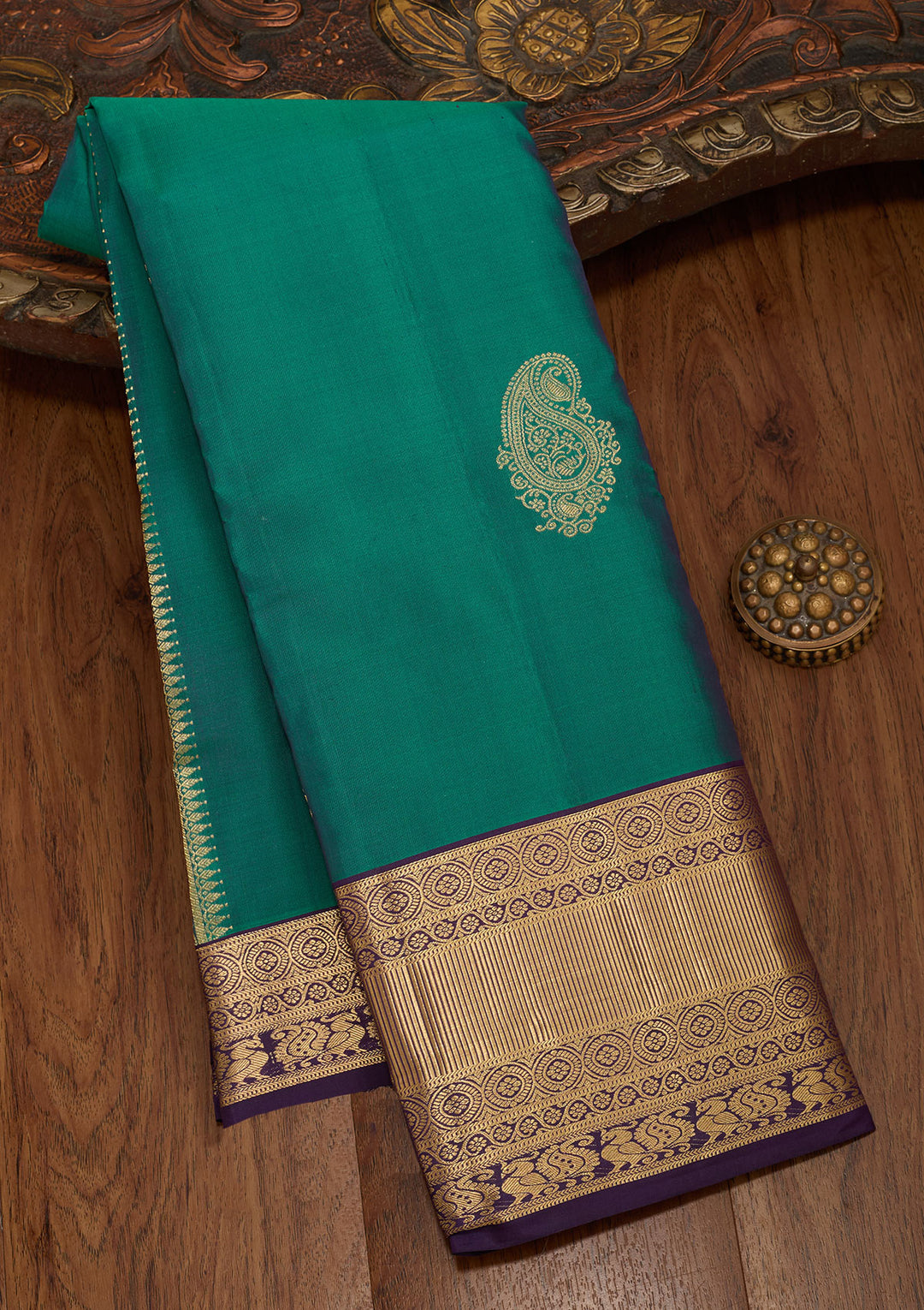 Sea Green Silk Buti Saree With Matching Blouse Piece