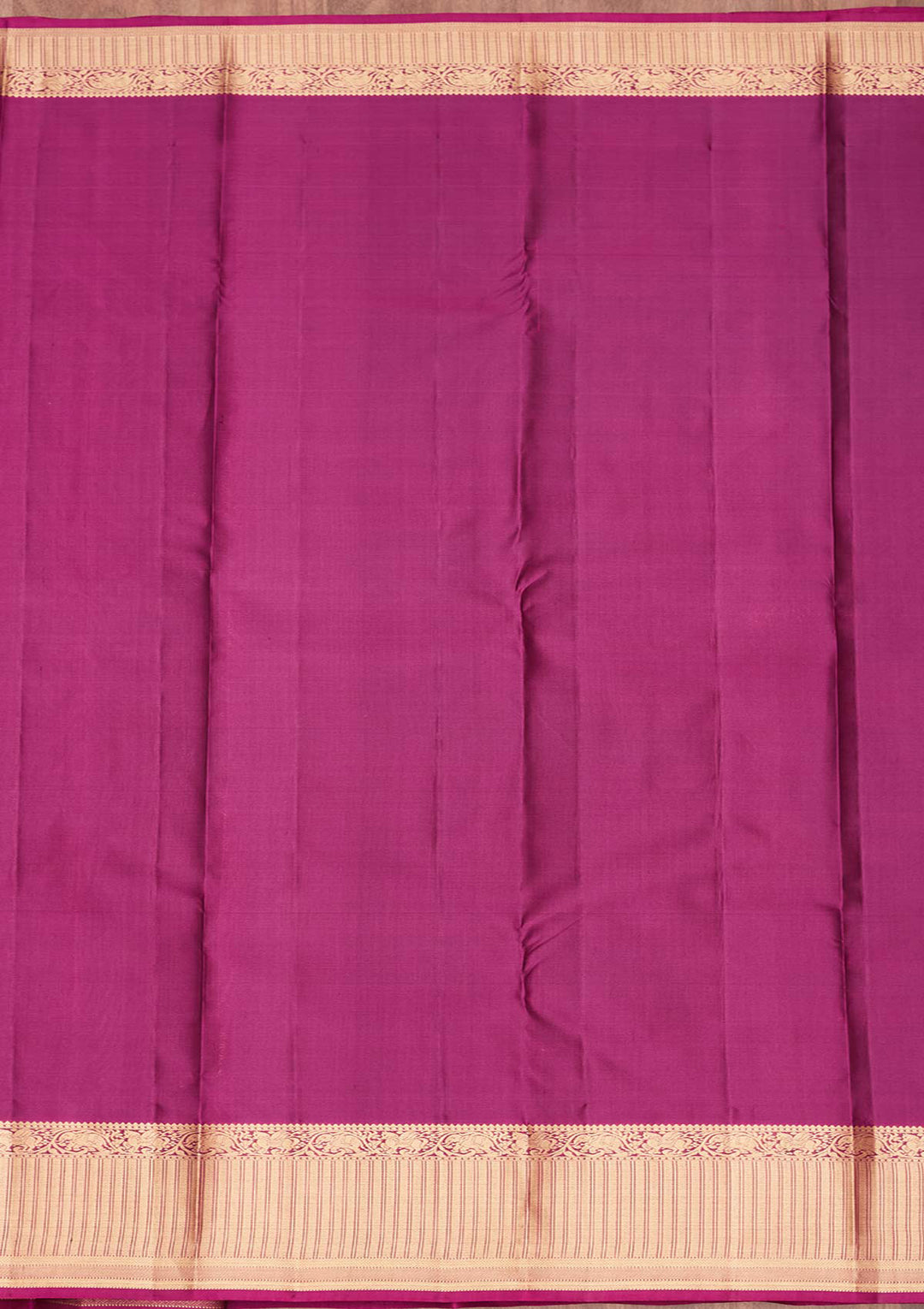 Parrot Green Silk Buti Saree With Matching Blouse Piece