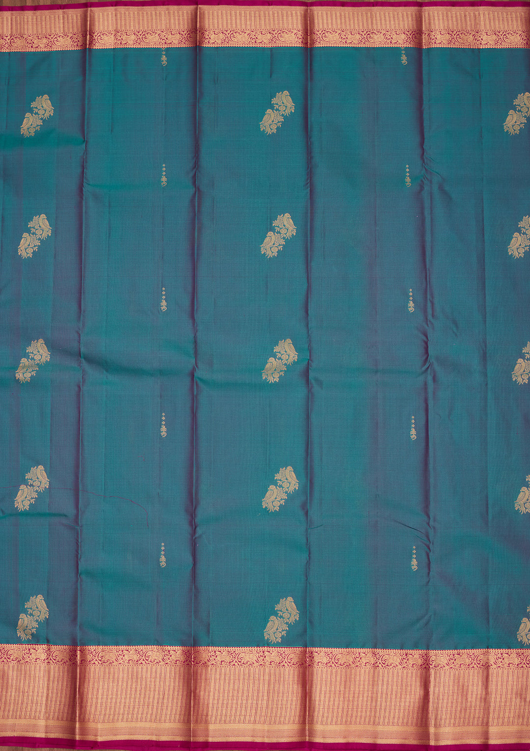Rama Green Silk Buti Saree With Matching Blouse Piece