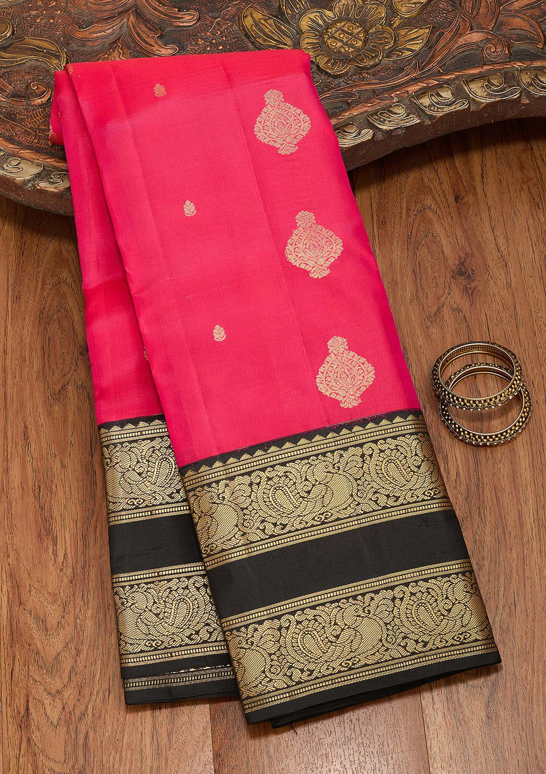 Pink Silk Buti Saree With Matching Blouse Piece