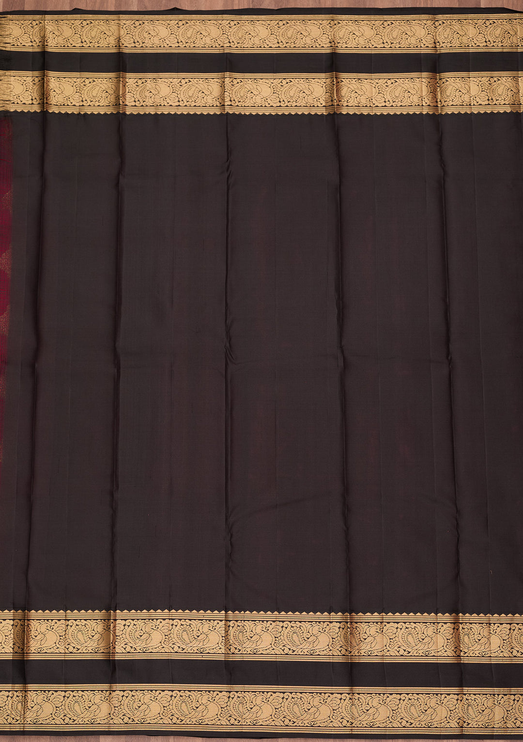 Pink Silk Buti Saree With Matching Blouse Piece
