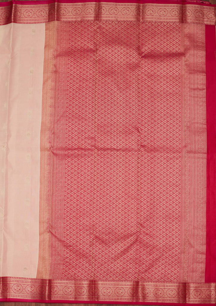 Off White Silk Buti Saree With Matching Blouse Piece