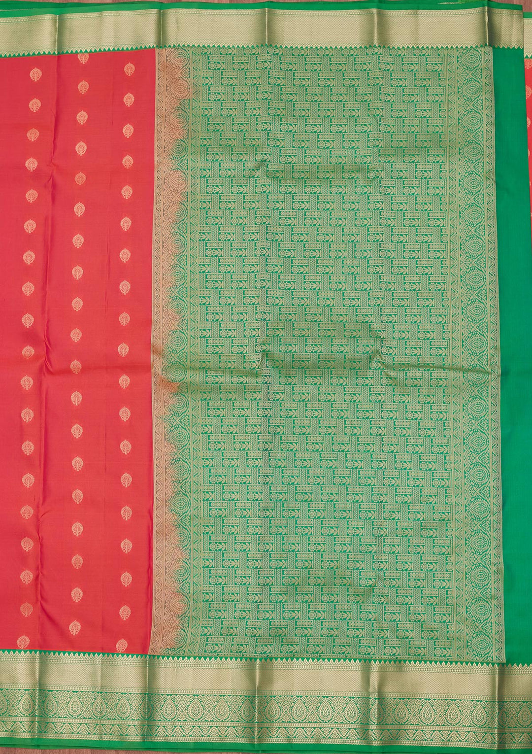 Pink Silk Buti Zariwork Saree With Matching Blouse Piece