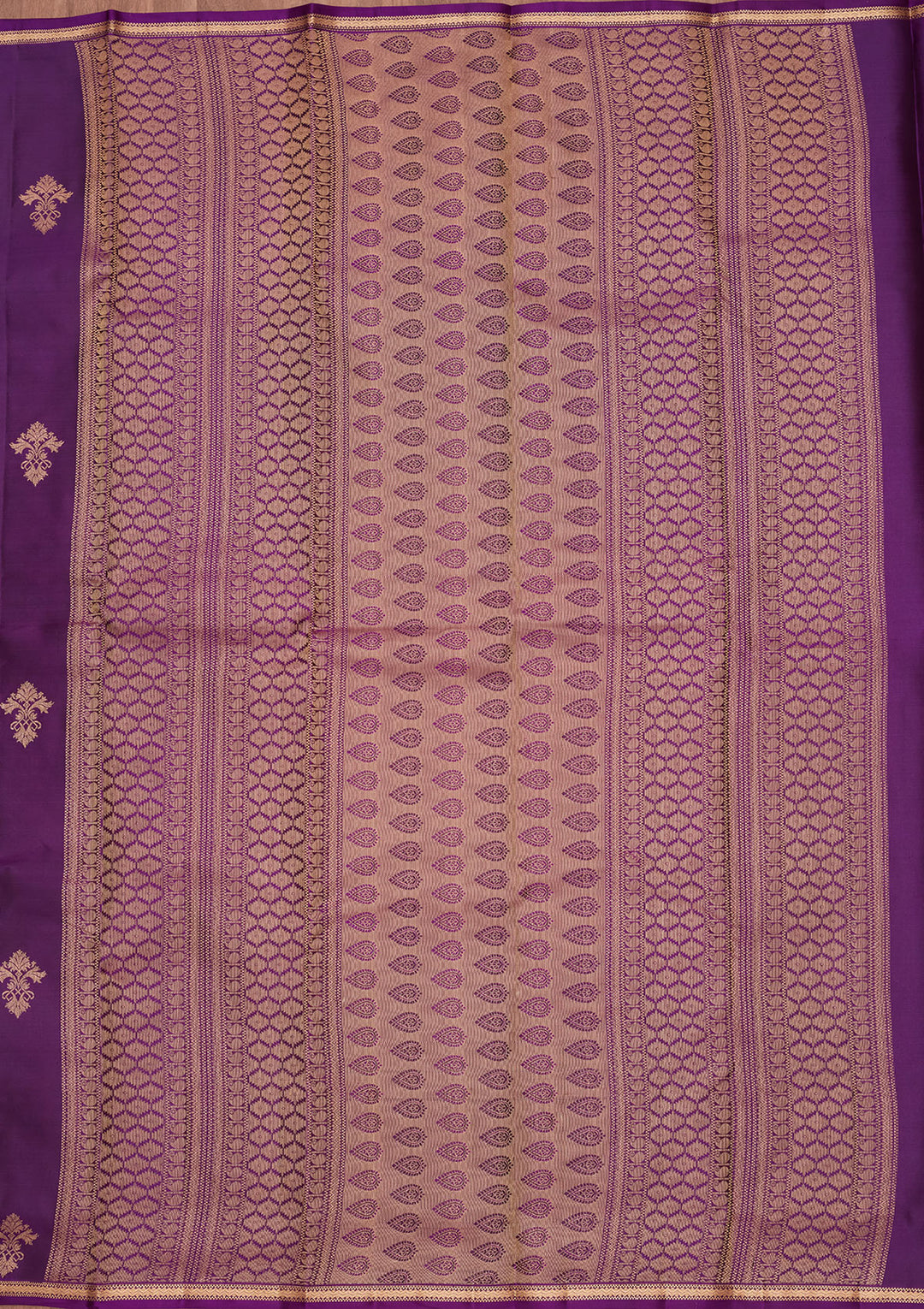 Purple Silk Buti Gold Zariwork Saree With Matching Blouse Piece