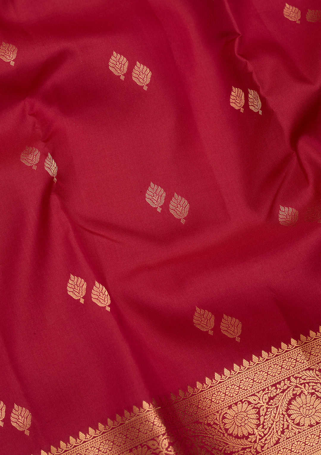 Rani Pink Silk Buti Zariwork Saree With Matching Blouse Piece