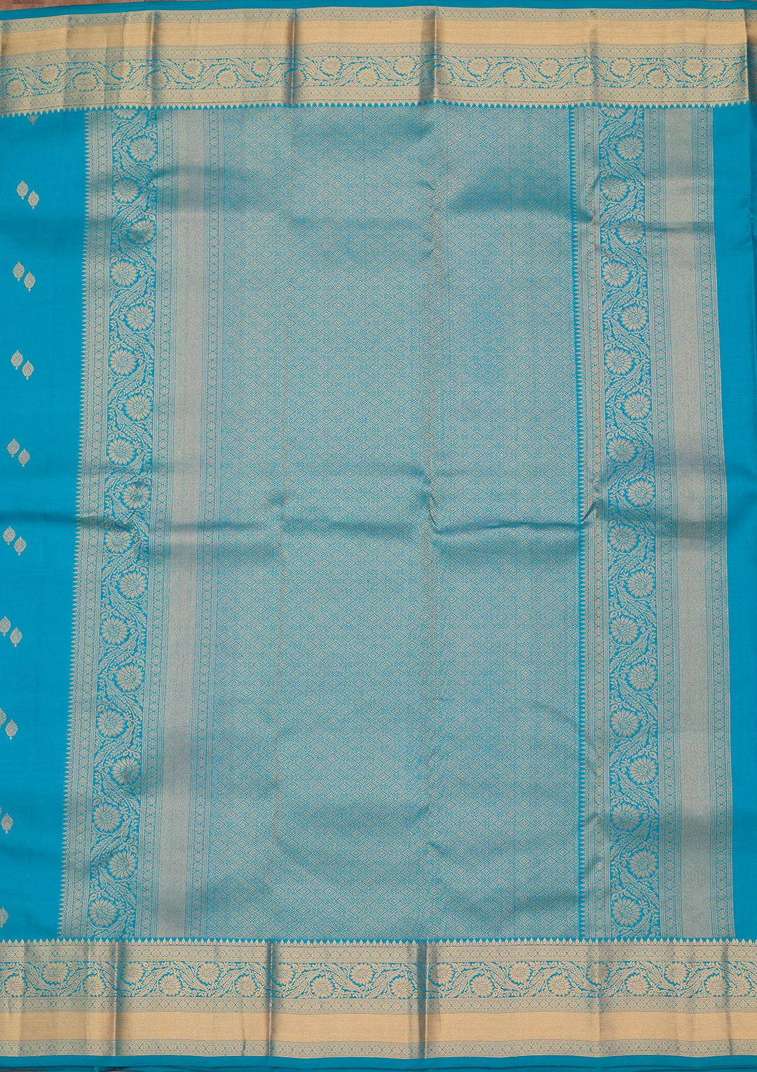 Turquoise Blue Silk Buti Zariwork Saree With Matching Blouse Piece