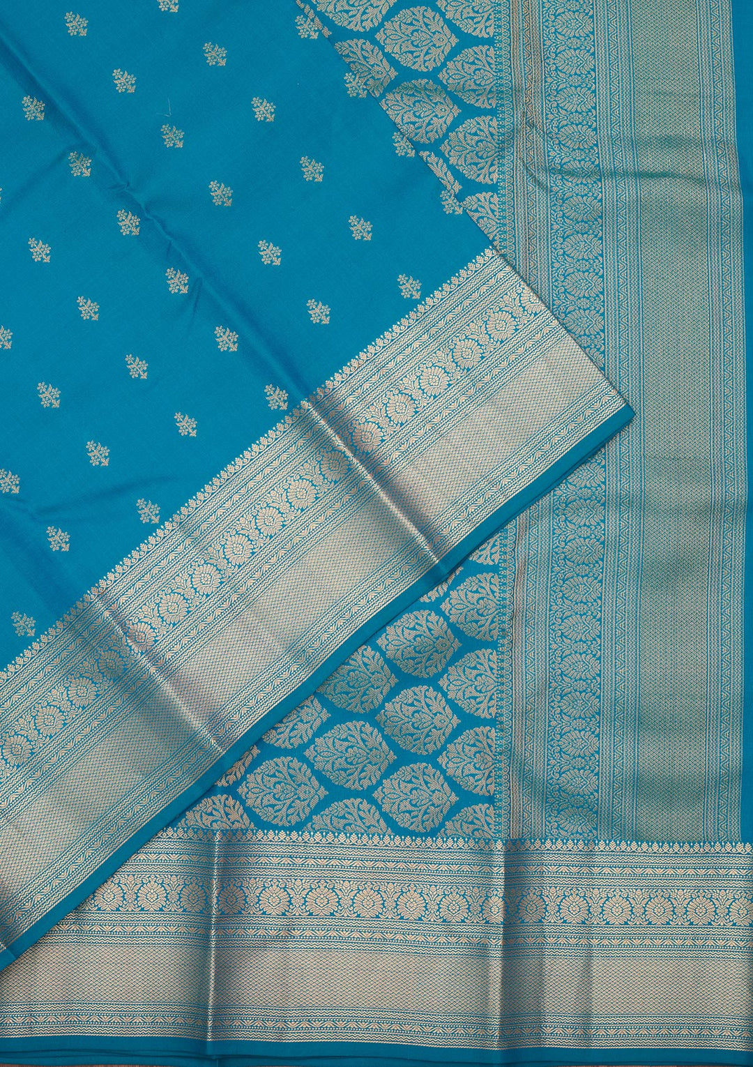Turquoise Blue Silk Buti Zariwork Saree With Matching Blouse Piece