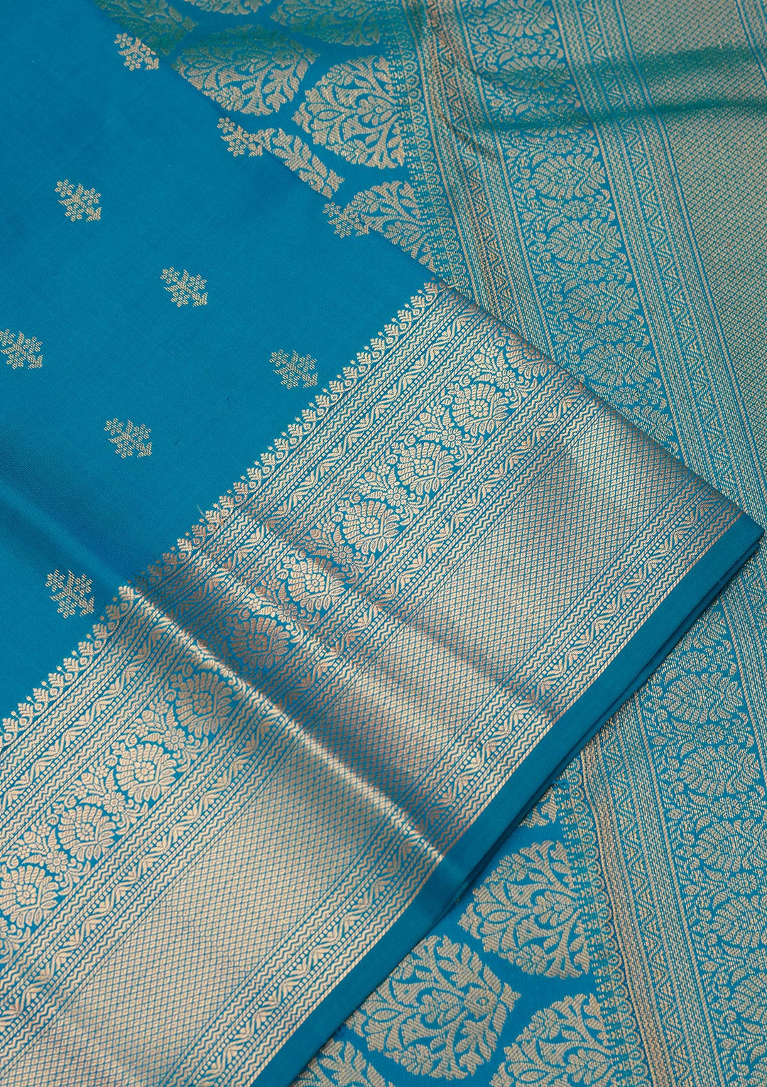 Turquoise Blue Silk Buti Zariwork Saree With Matching Blouse Piece