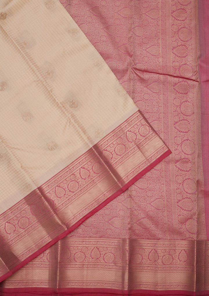 Off White Silk Buti Saree With Matching Blouse Piece