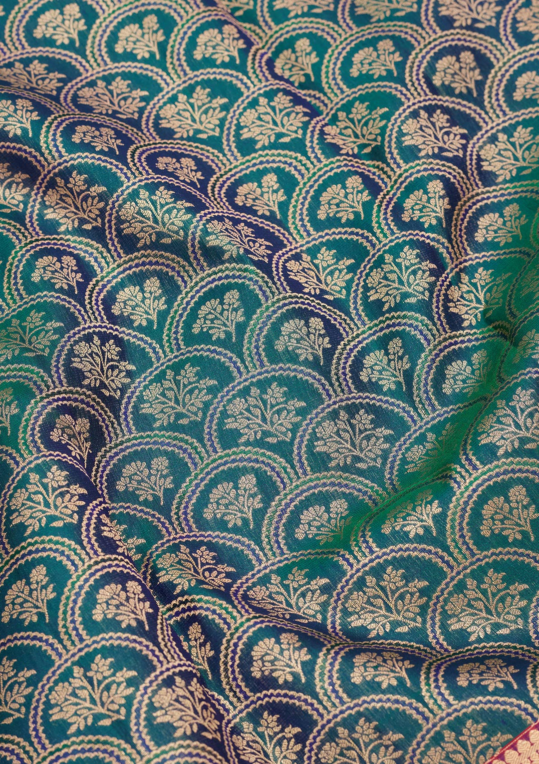 Rama Green Silk Jaal Saree With Matching Blouse Piece