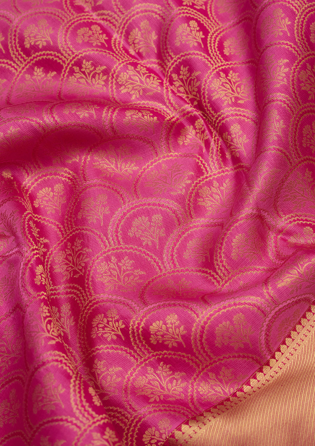 Pink Silk Jaal Gold Zariwork Saree With Matching Blouse Piece