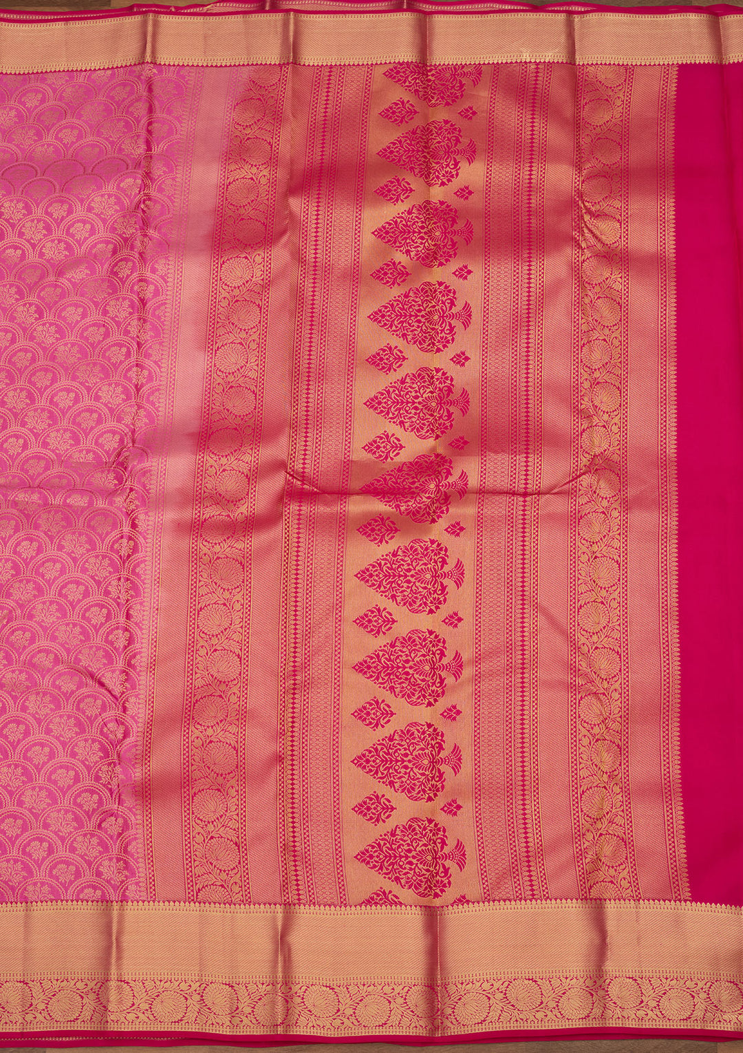 Pink Silk Jaal Gold Zariwork Saree With Matching Blouse Piece