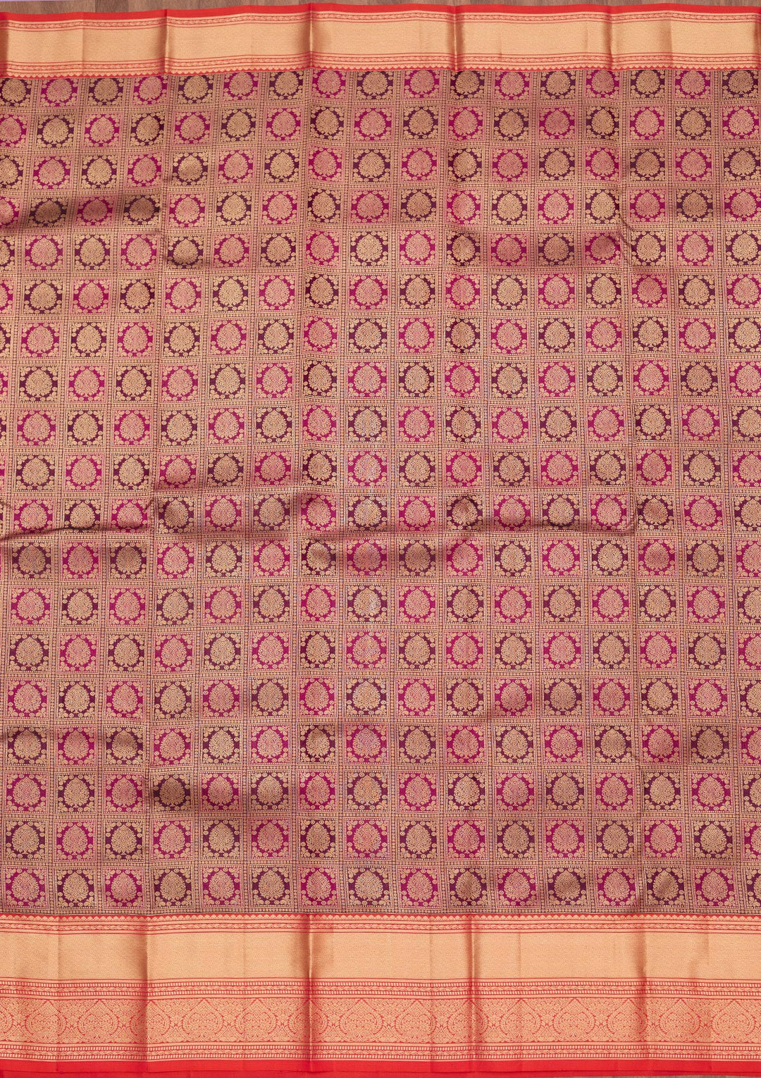 Wine Silk Checks Saree With Matching Blouse Piece
