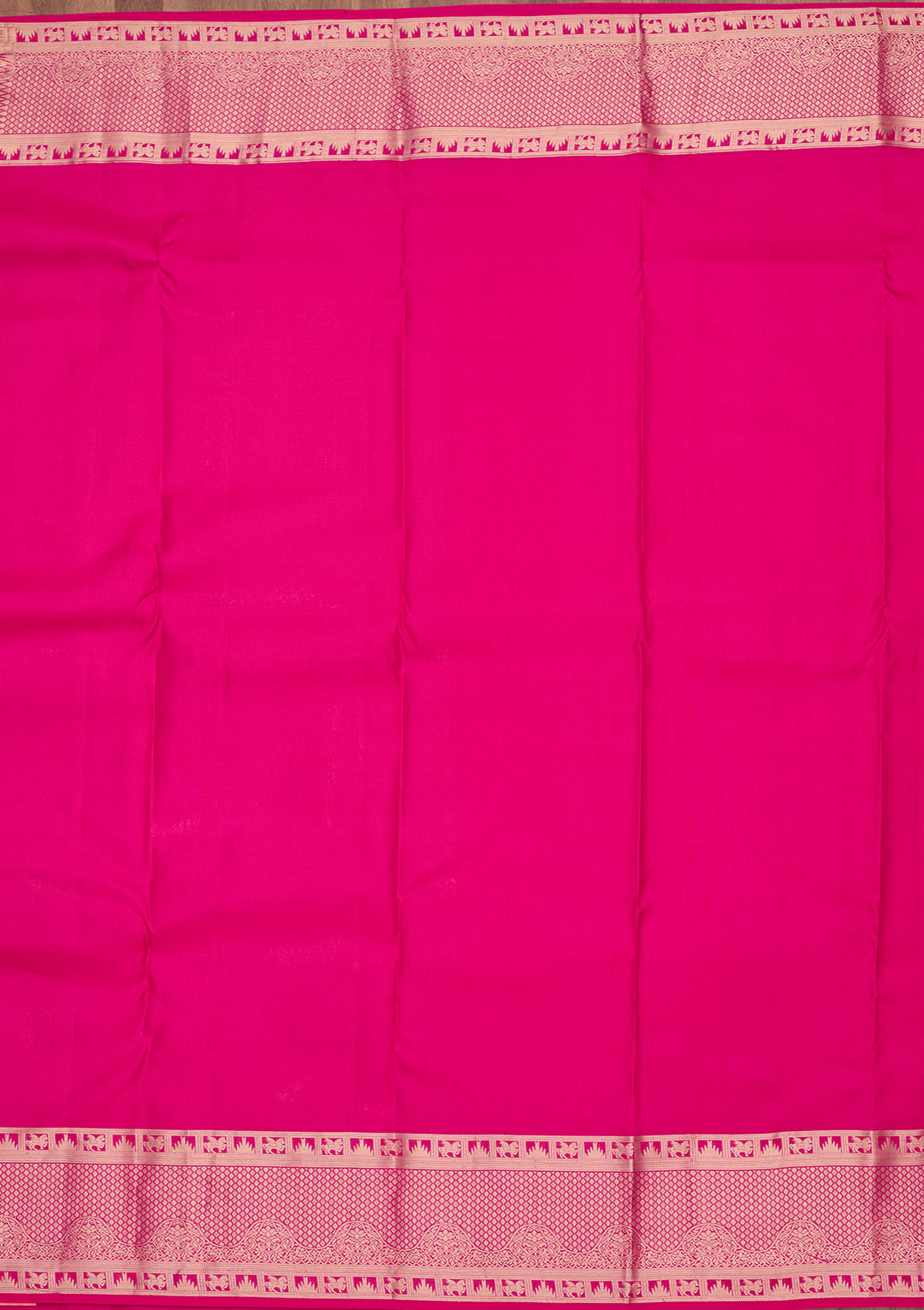 Rani Pink Silk Jaal Gold Zariwork Saree With Matching Blouse Piece