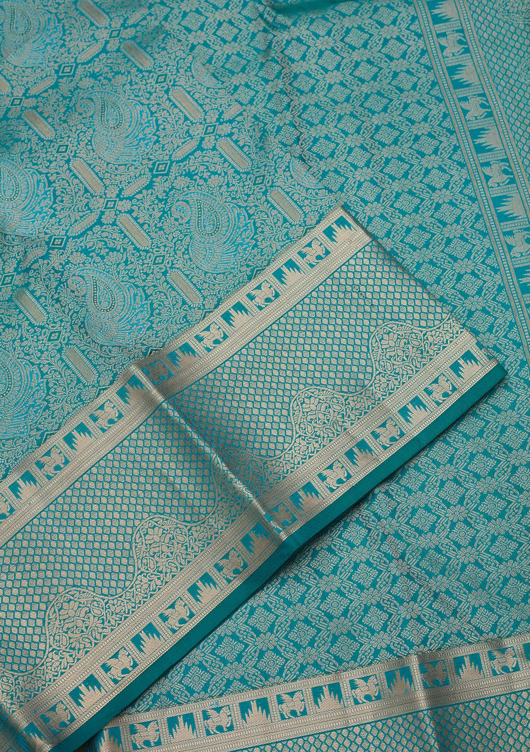 Sea Green Silk Jaal Saree With Matching Blouse Piece