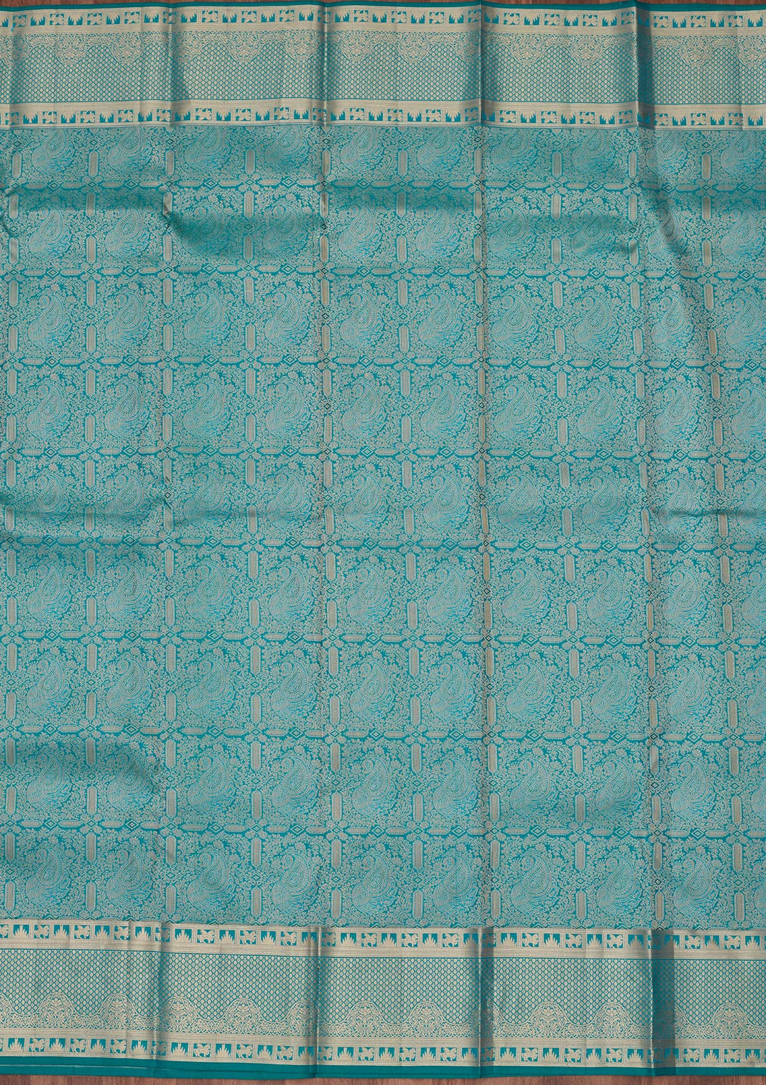 Sea Green Silk Jaal Saree With Matching Blouse Piece