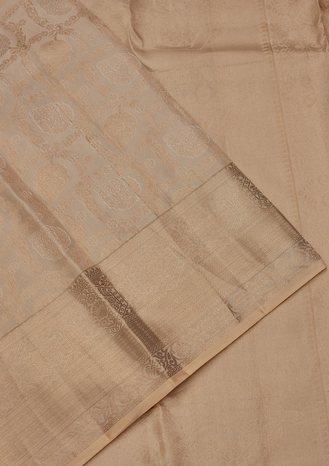 Cream Pure Silk Jaal Zariwork Saree With Matching Blouse Piece