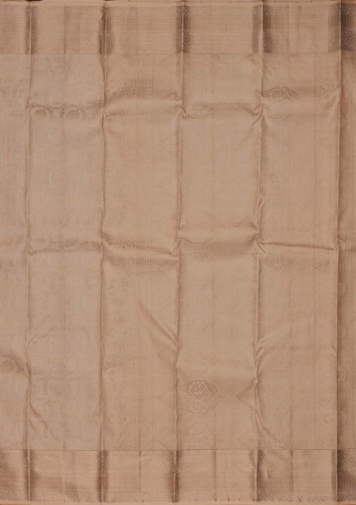 Cream Pure Silk Jaal Zariwork Saree With Matching Blouse Piece