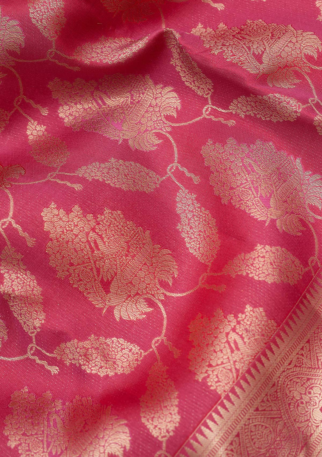 Pink Silk Jaal Gold Zariwork Saree With Matching Blouse Piece