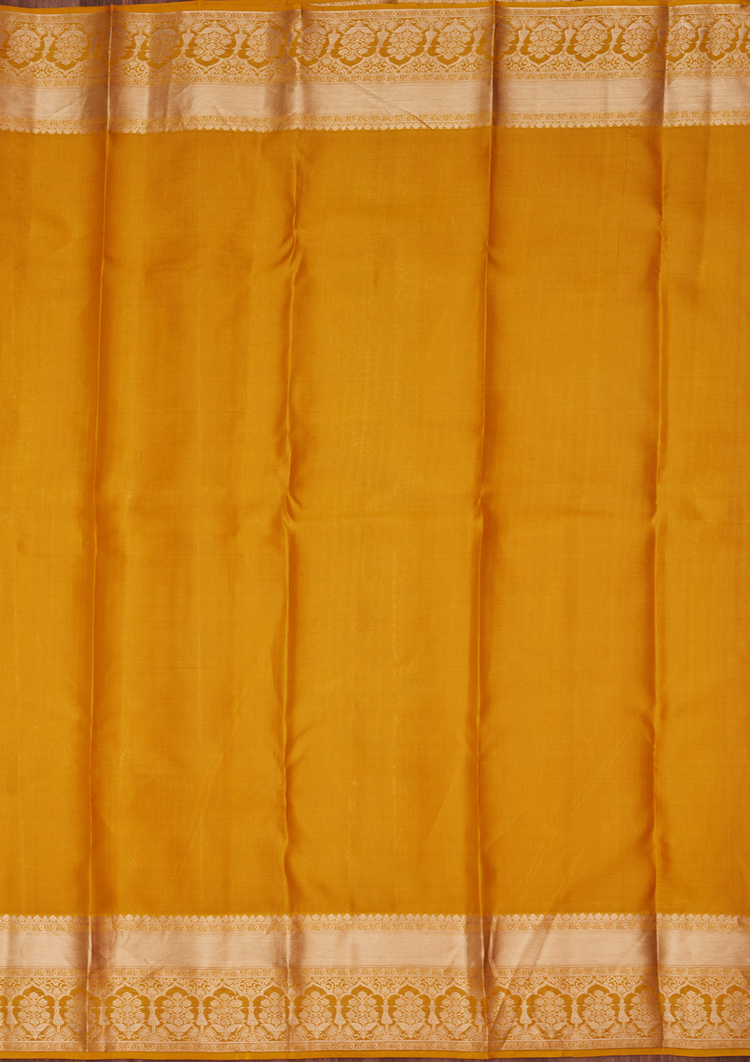 Yellow Pure Silk Jaal Zariwork Saree With Matching Blouse Piece