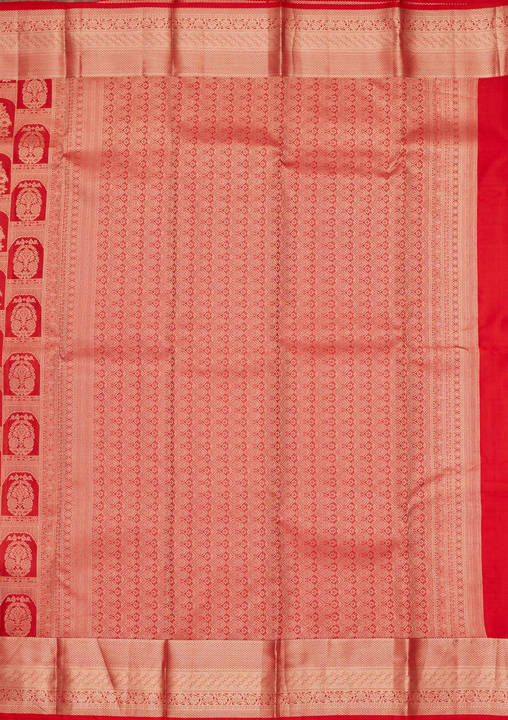 Red Pure Silk Jaal Zariwork Saree With Matching Blouse Piece