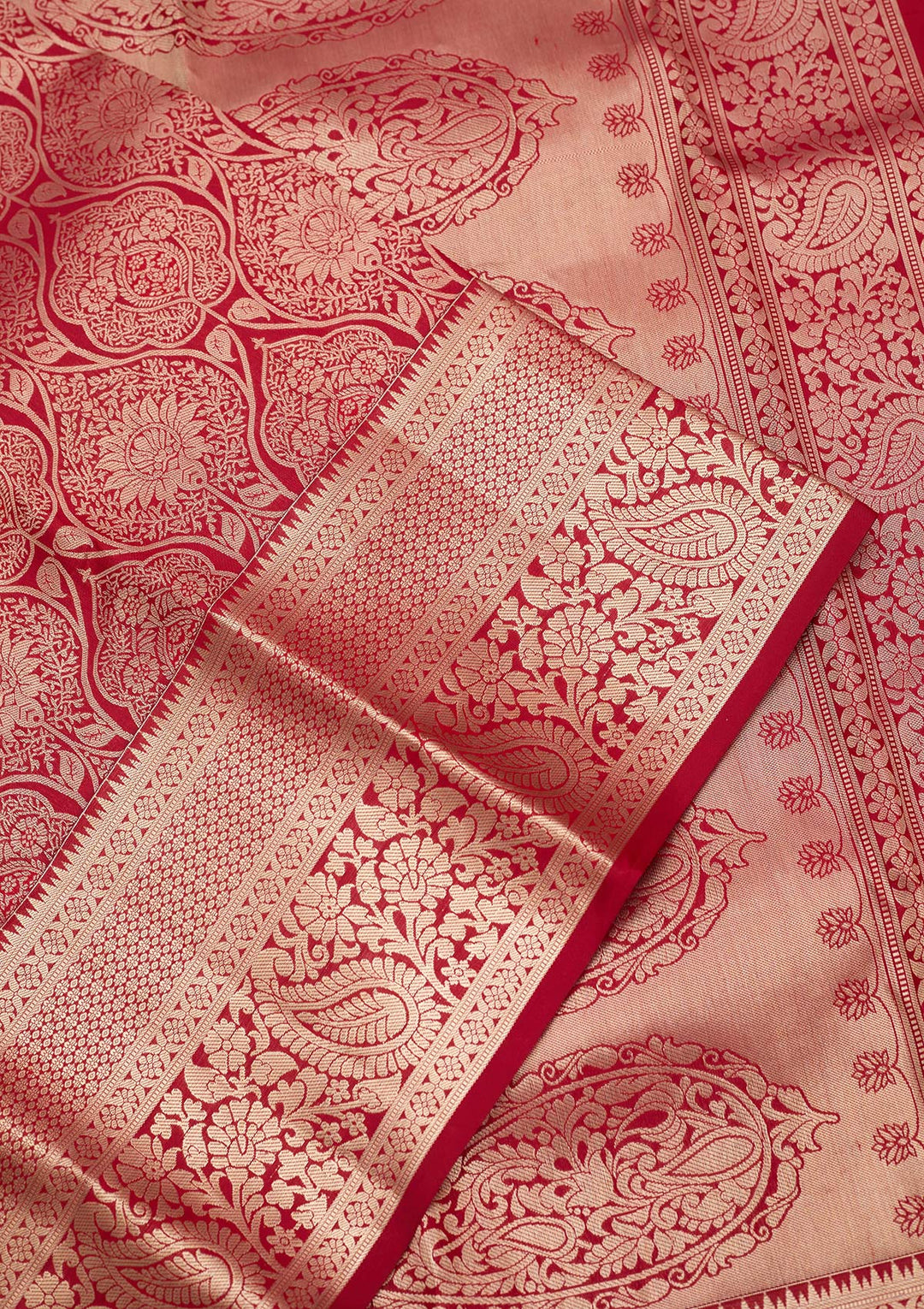 Maroon Silk Jaal Gold Zariwork Saree With Matching Blouse Piece