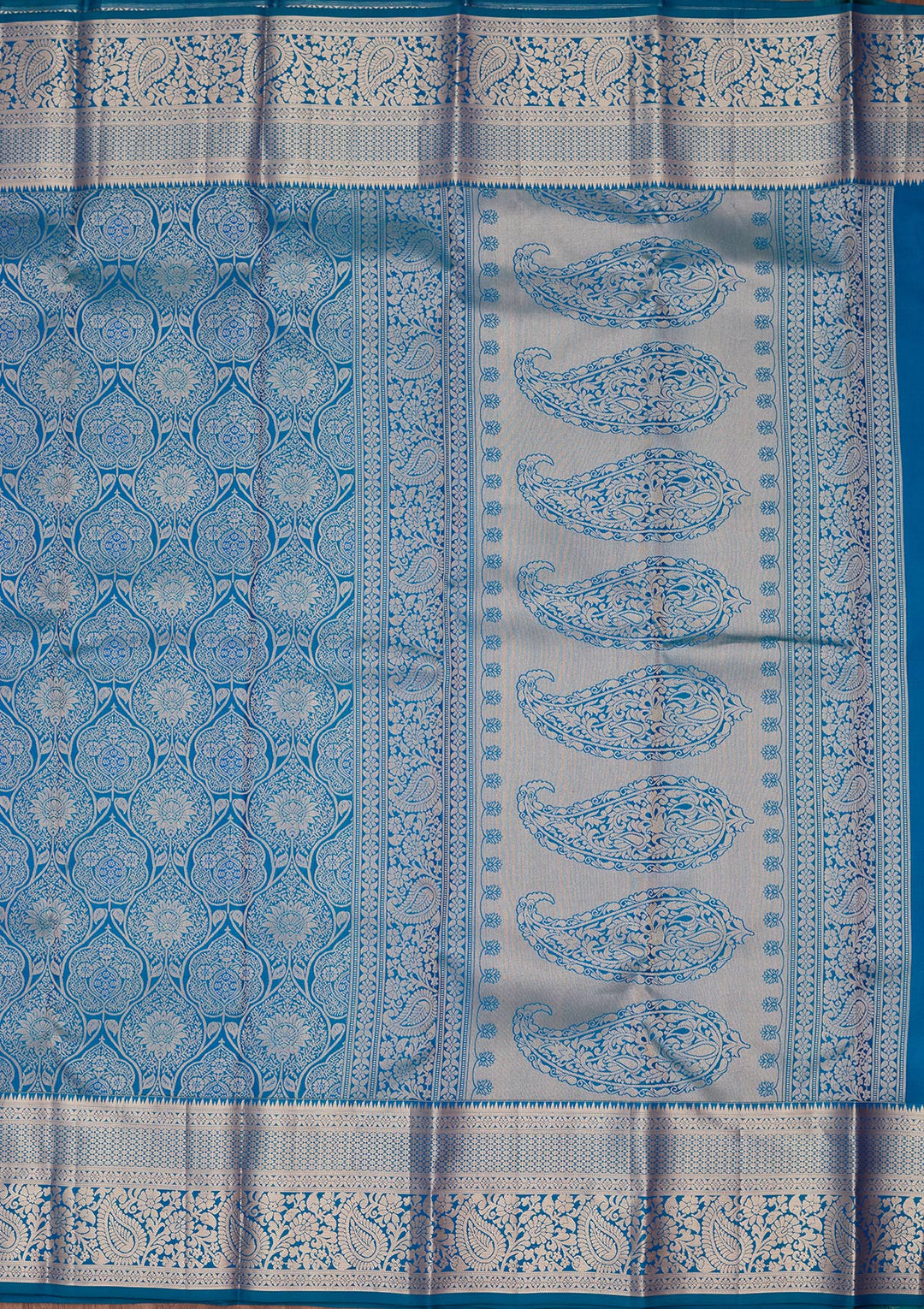 Peacock Blue Pure Silk Jaal Zariwork Saree With Matching Blouse Piece