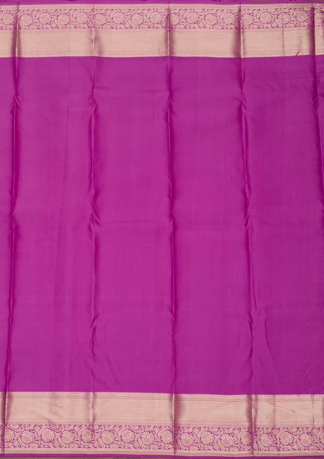 Lavender Pure Silk Jaal Gold Zariwork Saree With Matching Blouse Piece