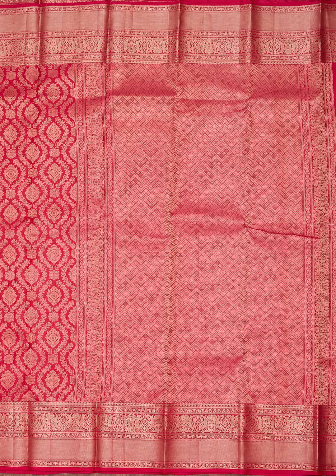 Rani Pink Pure Silk Jaal Zariwork Saree With Matching Blouse Piece