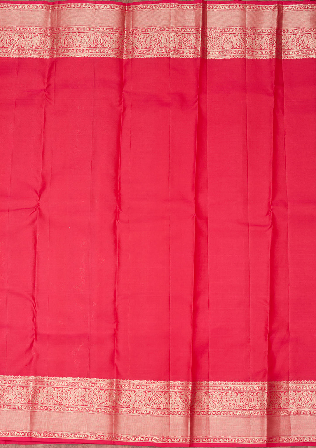 Rani Pink Pure Silk Jaal Zariwork Saree With Matching Blouse Piece