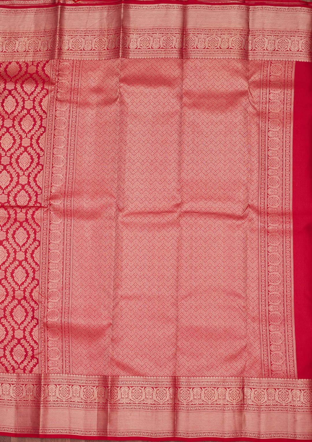 Red Silk Jaal Saree With Matching Blouse Piece