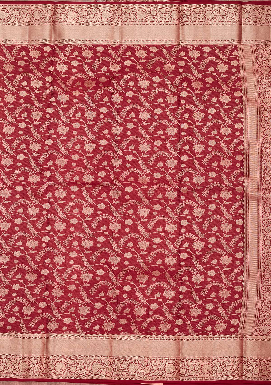 Maroon Silk Jaal Saree With Matching Blouse Piece