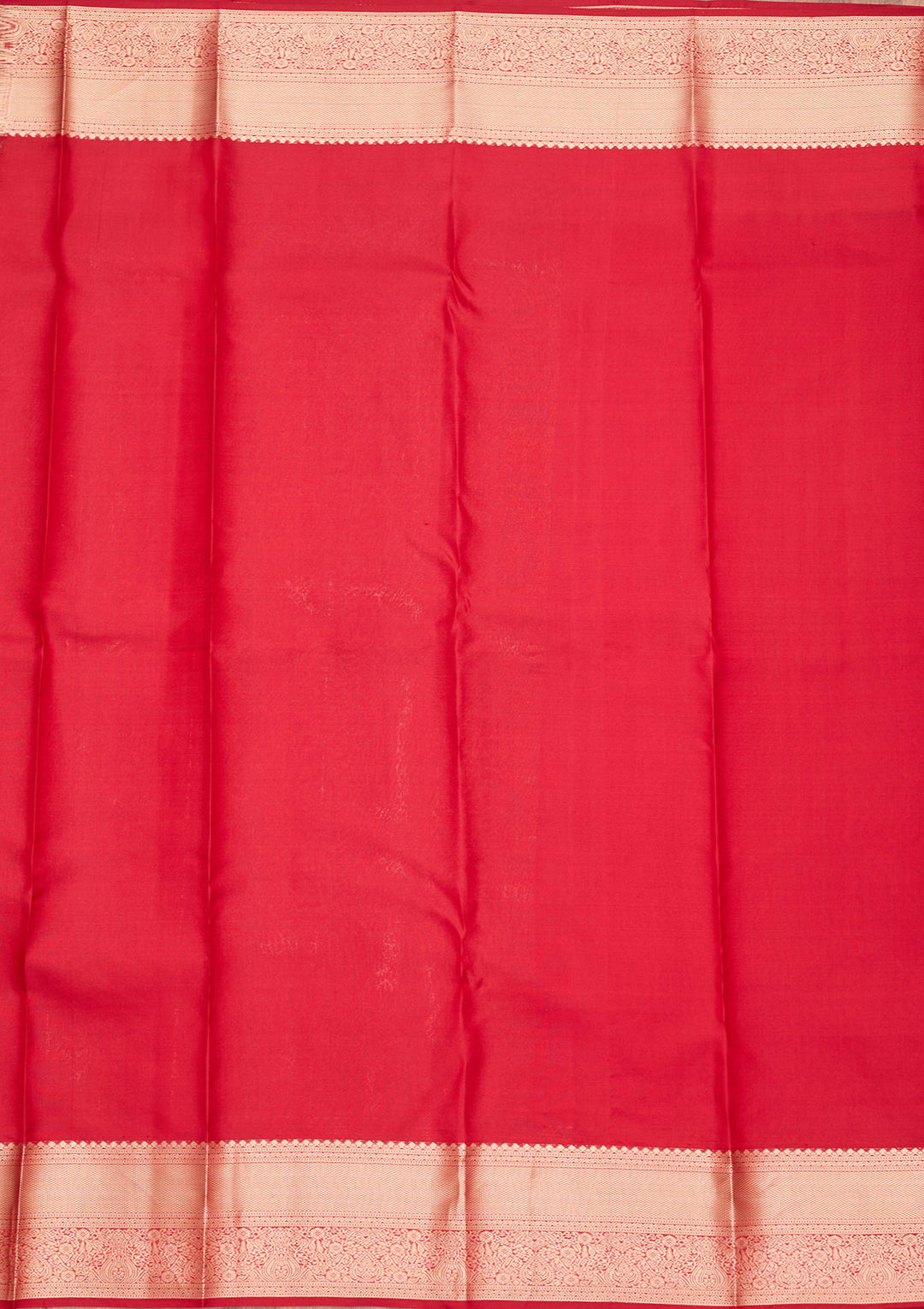 Maroon Pure Silk Jaal Zariwork Saree With Matching Blouse Piece