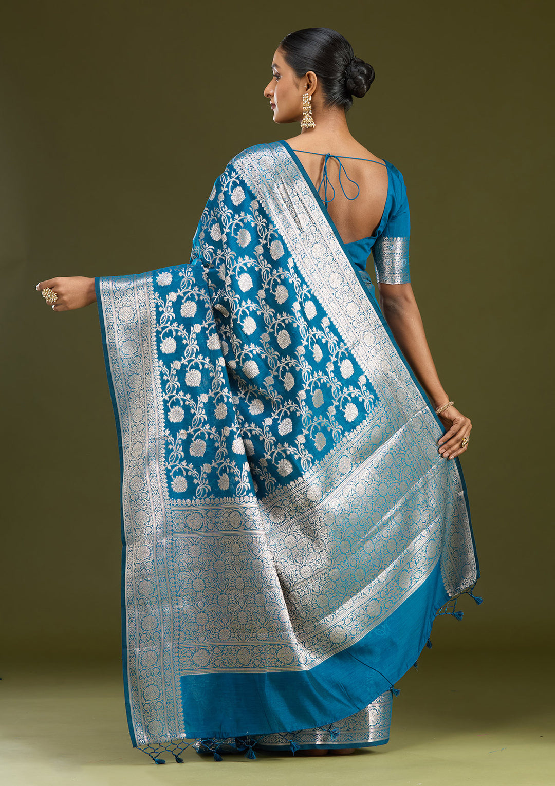 Peacock Blue Cotton Jaal Zariwork Saree With Matching Blouse Piece
