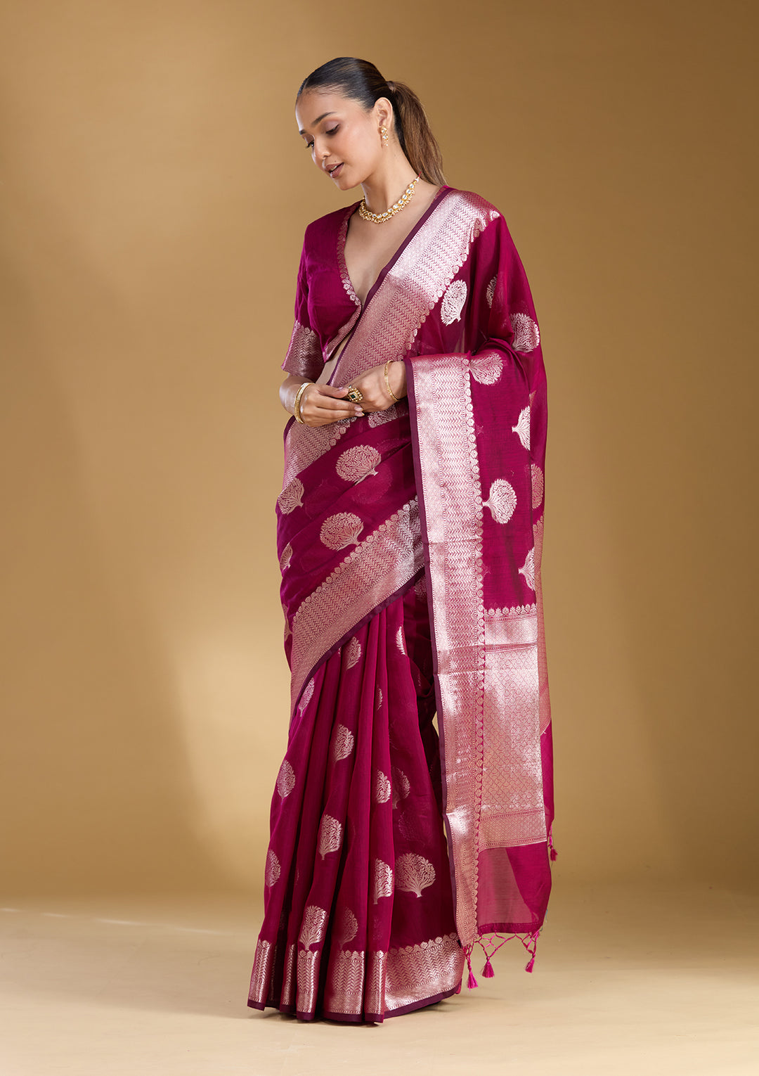 Magenta Pink Cotton Buti Gold Zariwork Saree With Matching Blouse Piece