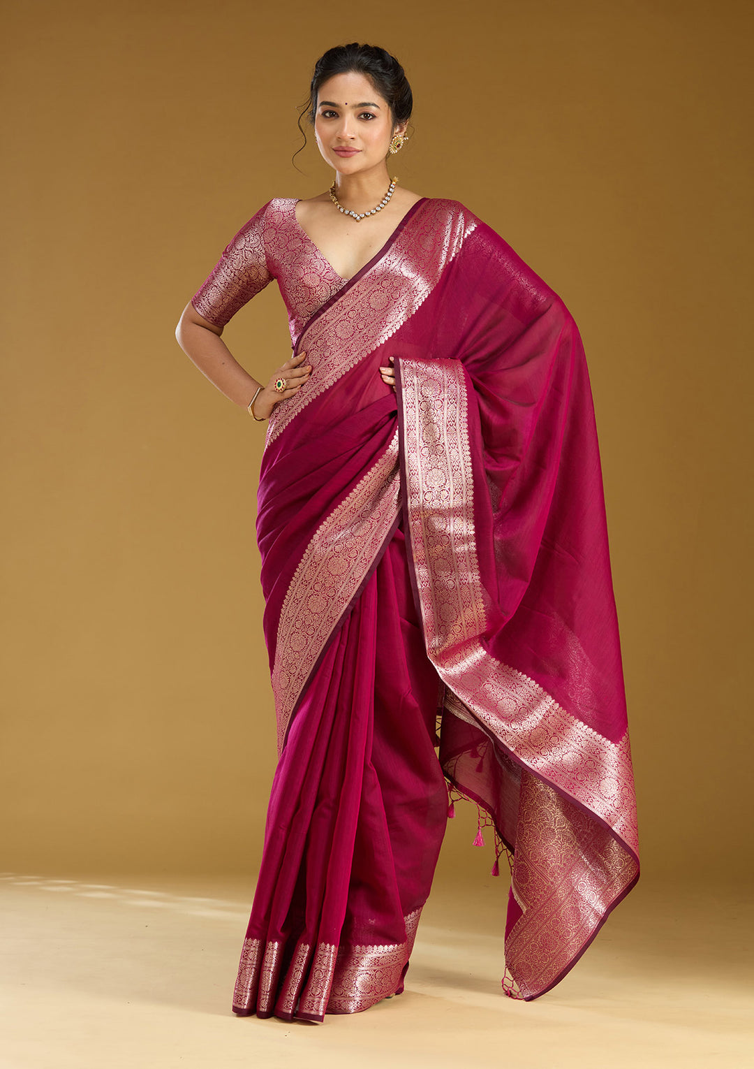 Magenta Pink Cotton Plain Gold Zariwork Saree With Matching Blouse Piece