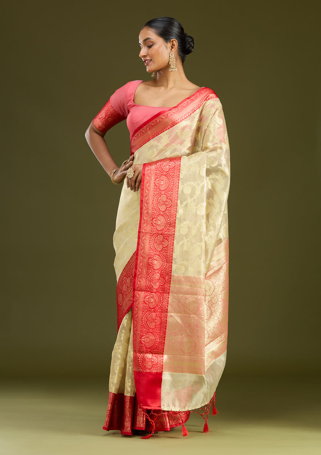 Gold Cotton Plain Gold Zariwork Saree With Matching Blouse Piece