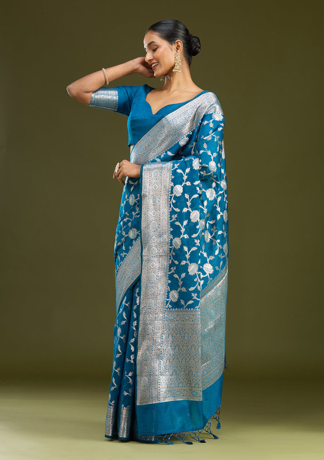 Peacock Blue Cotton Jaal Zariwork Saree With Matching Blouse Piece