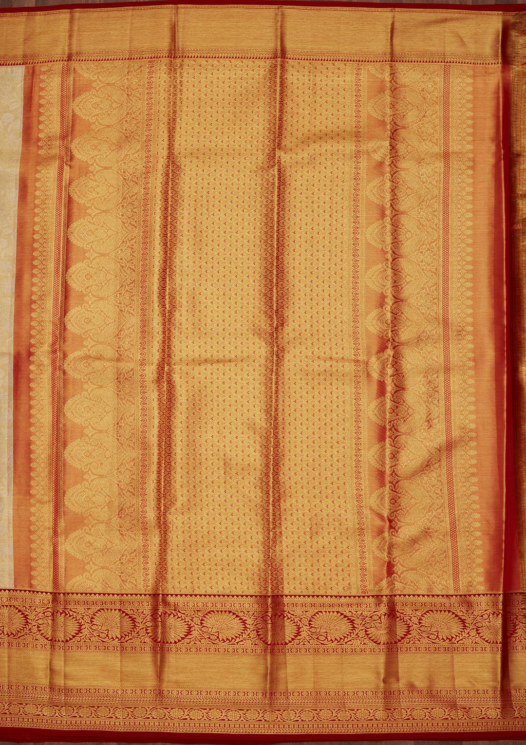 Gold Tissue Jaal Saree With Matching Blouse Piece
