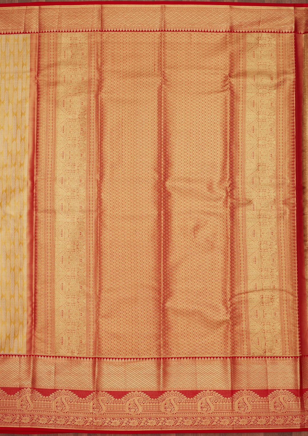Yellow Silk Jaal Saree With Matching Blouse Piece