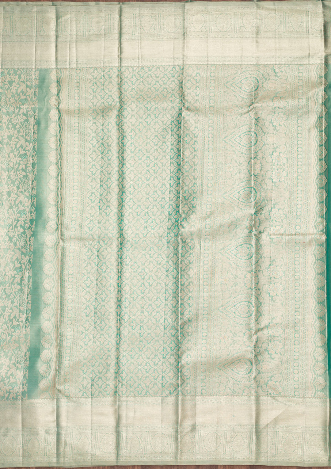 Leaf Green Tissue Jaal Saree With Matching Blouse Piece