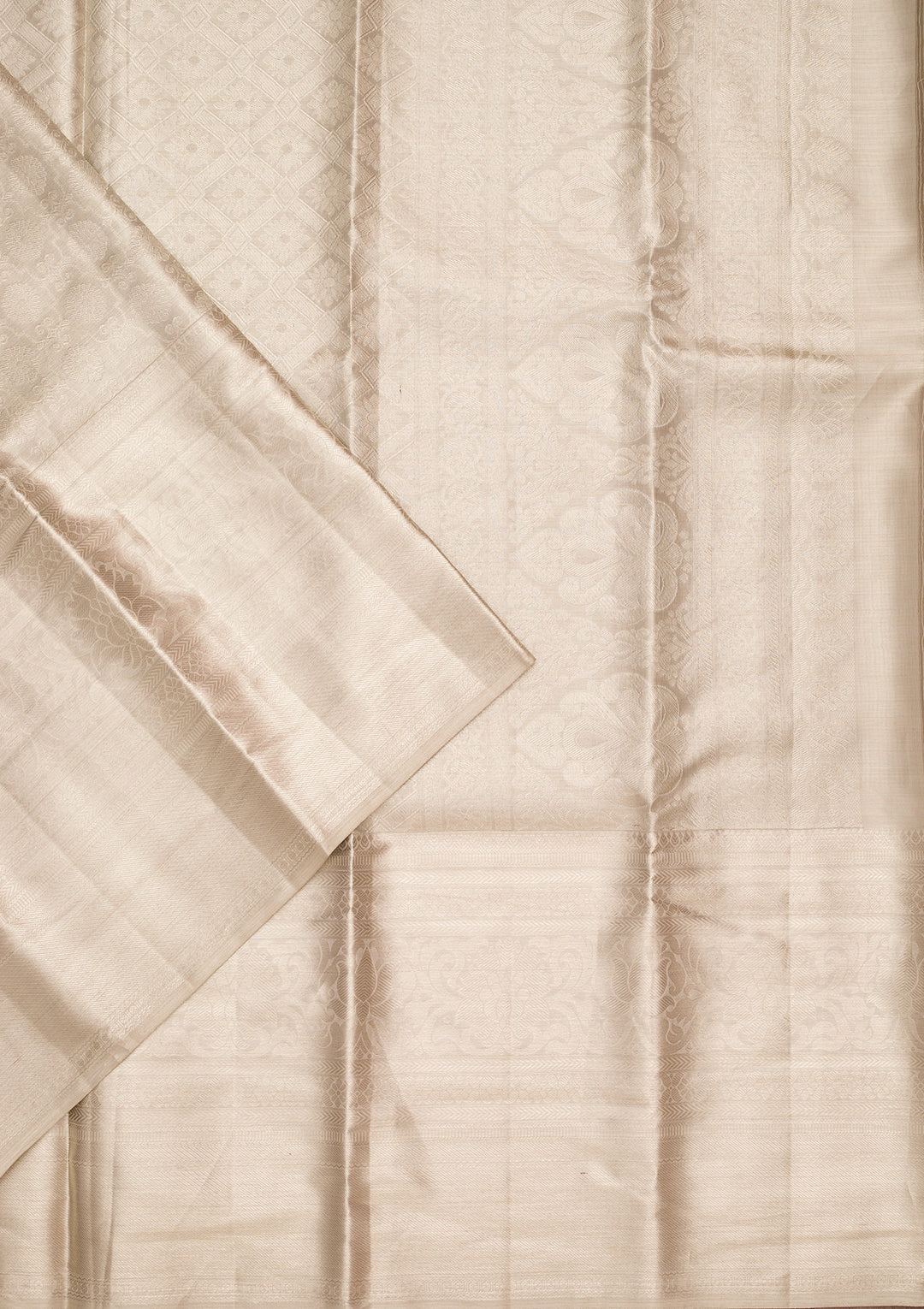 Light Grey Tissue Jaal Saree With Matching Blouse Piece